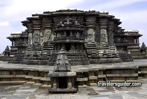 Sacred Ensembles of the Hoysalas